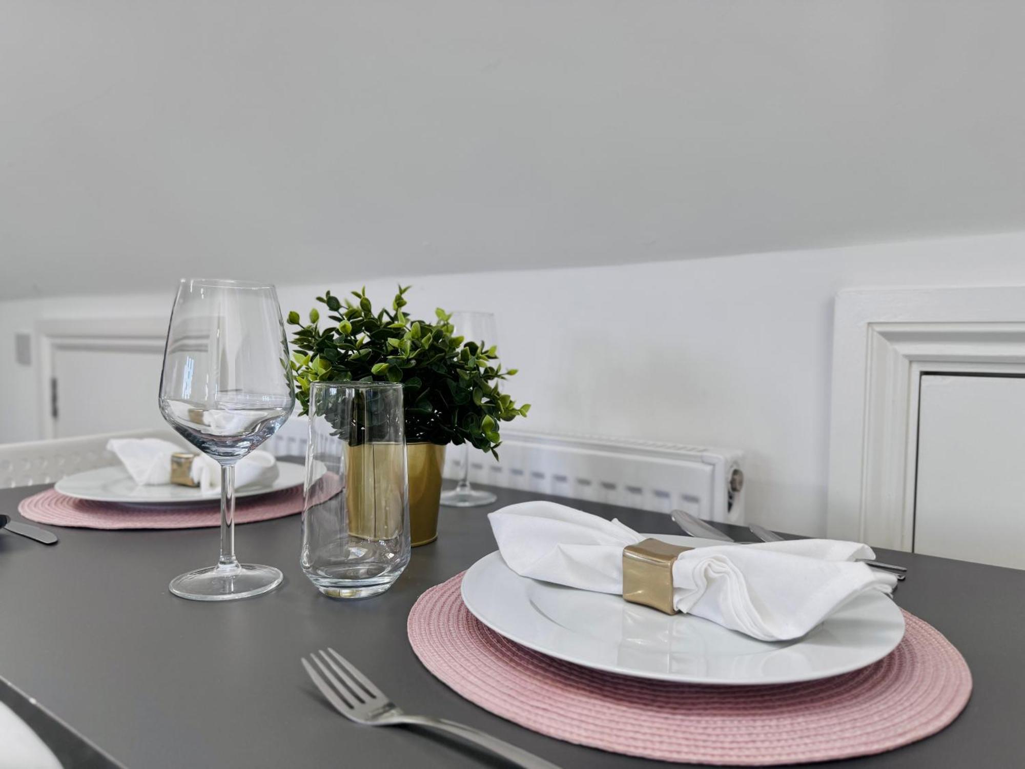 Bright Studio Loft 30Min To Central Лондон Екстериор снимка